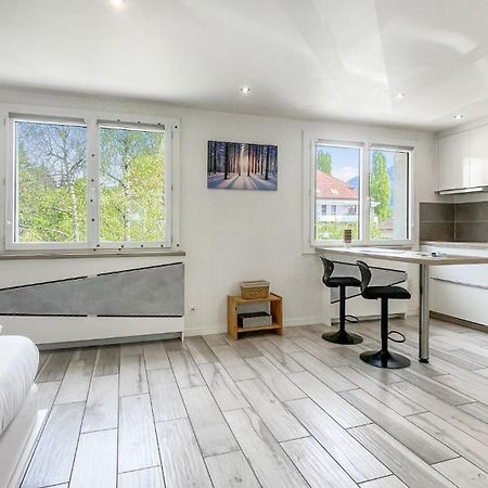 Homey Tidy - New / Proche Centre Annecy / Parking Gratuit / Logement Entierement Equipe Eksteriør billede