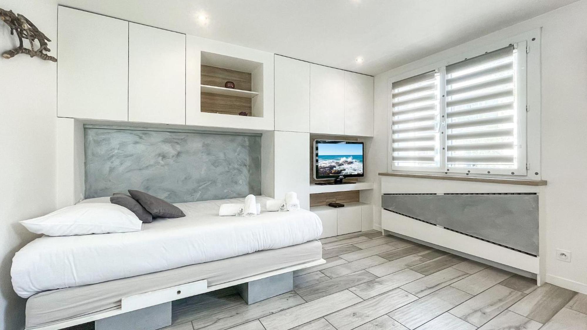 Homey Tidy - New / Proche Centre Annecy / Parking Gratuit / Logement Entierement Equipe Eksteriør billede