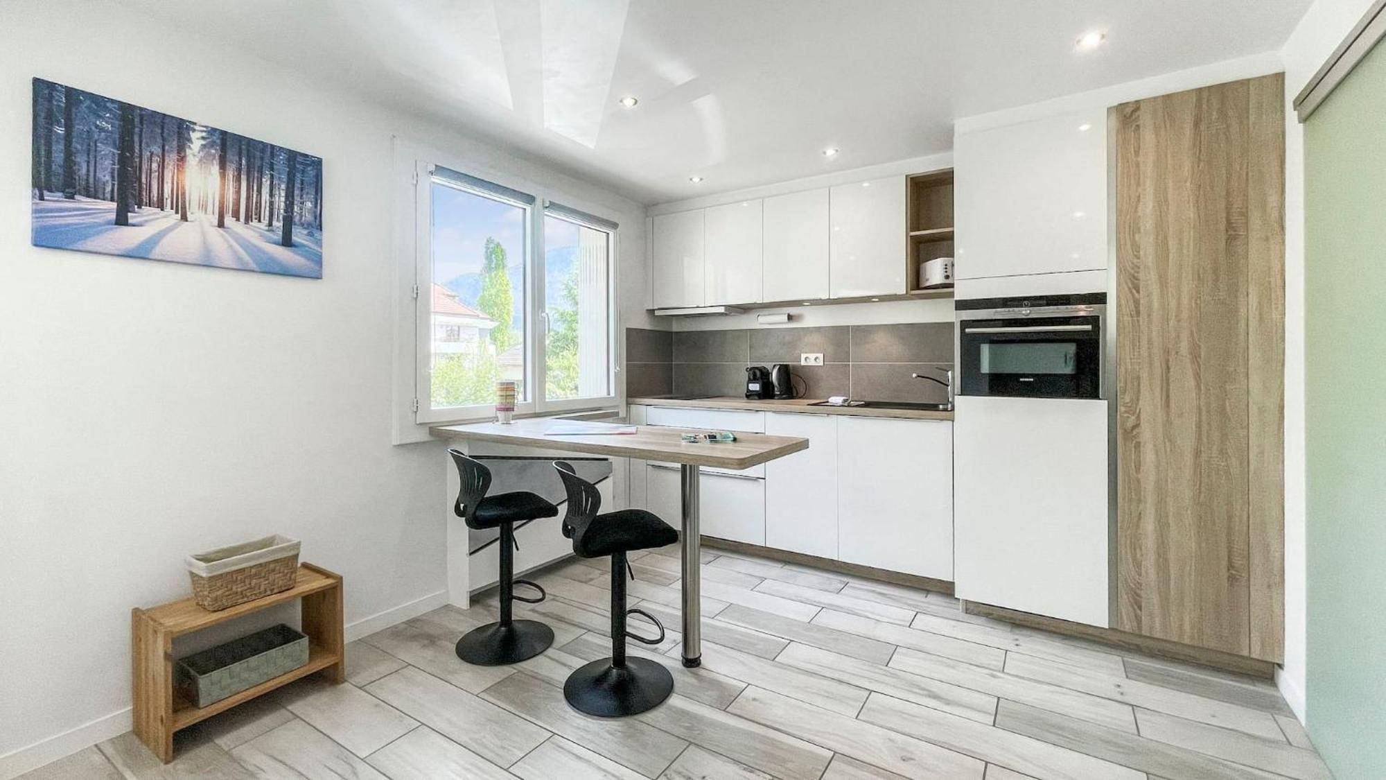 Homey Tidy - New / Proche Centre Annecy / Parking Gratuit / Logement Entierement Equipe Eksteriør billede
