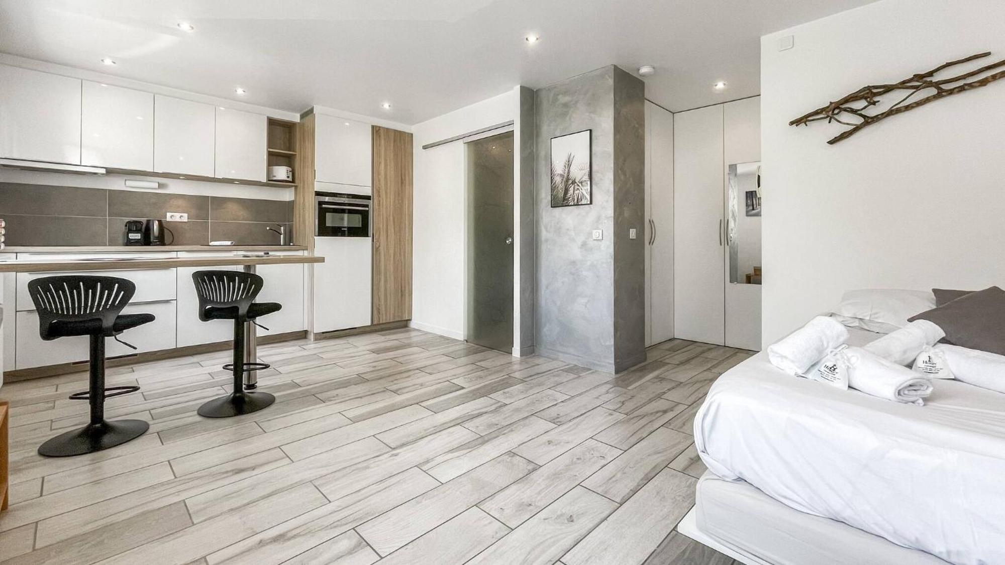 Homey Tidy - New / Proche Centre Annecy / Parking Gratuit / Logement Entierement Equipe Eksteriør billede