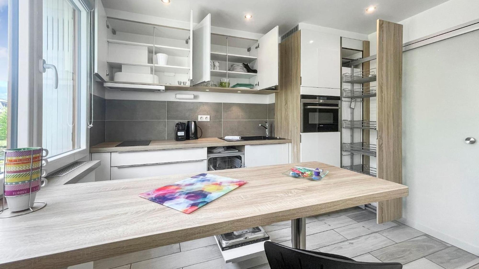 Homey Tidy - New / Proche Centre Annecy / Parking Gratuit / Logement Entierement Equipe Eksteriør billede